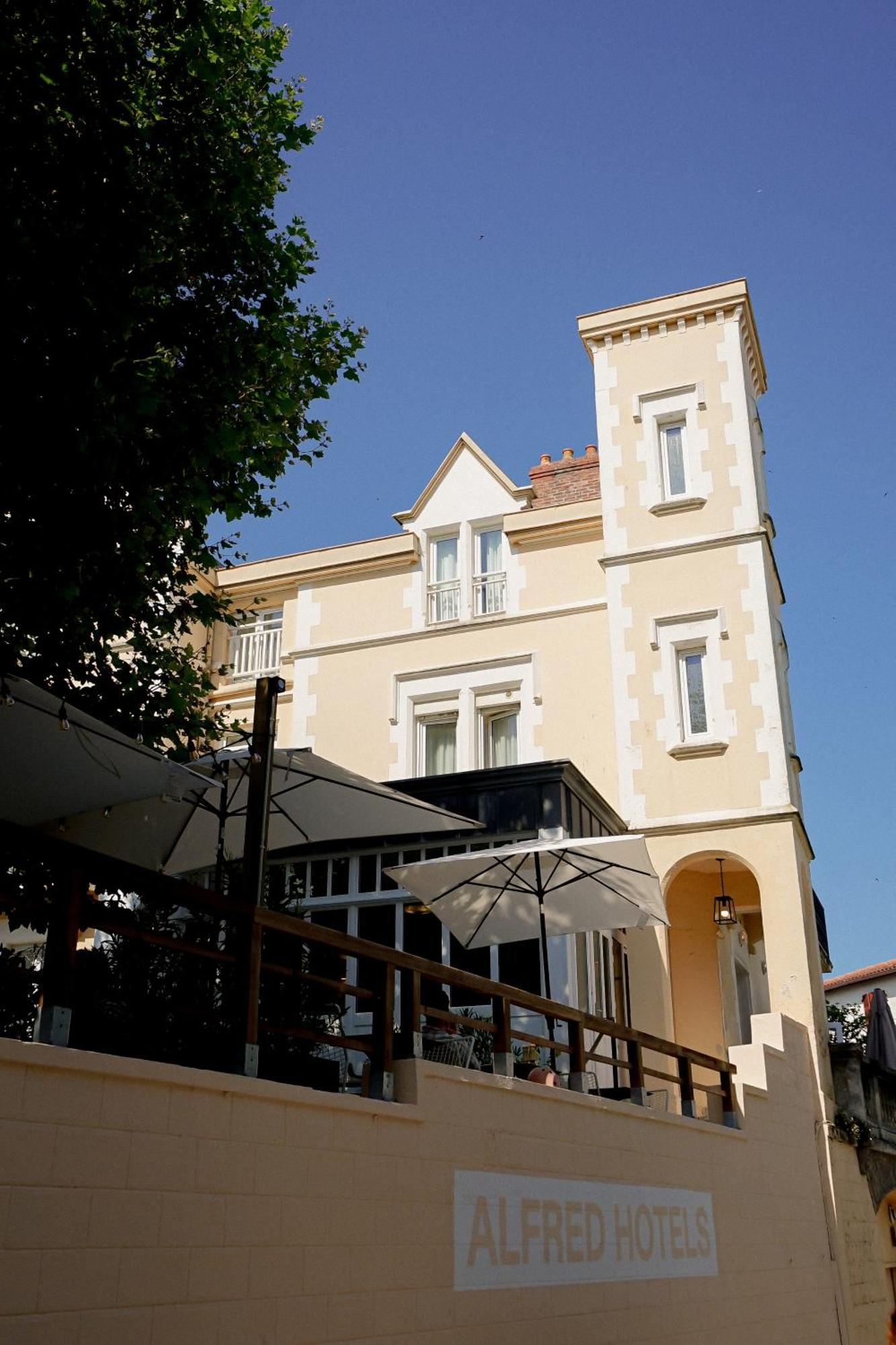 Alfred Hotels Les Halles 비아히쯔 외부 사진